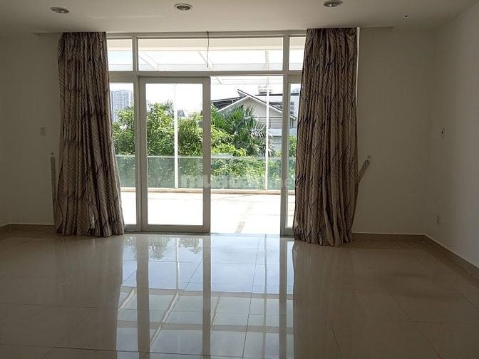Villa rộng rãi, cực thoáng, ngay công viên hồ sinh thái khu An Phú, Q2