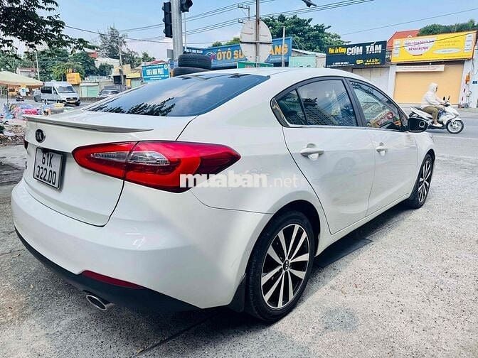 Kia K3 2015 - odo chuẩn 8 vạn km zin đẹp