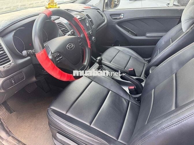 Kia K3 2015 - odo chuẩn 8 vạn km zin đẹp