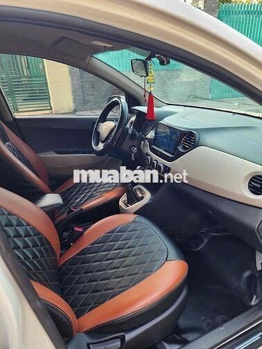 Hyundai Grand i10 2021 Sedan 1.2 MT - 60000 km