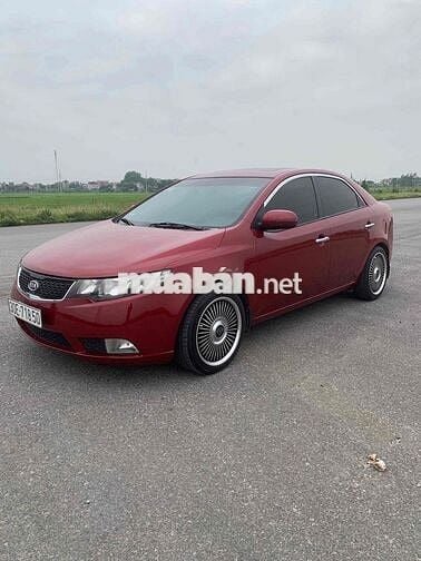 Kia Forte 2009 SLi 1.6 AT - 90000 km