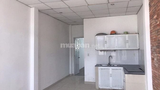 Cho thuê nhà nguyên căn đường 147, P.Phước Long B 