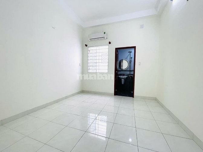 Bán nhà cực đẹp ngay trung tâm tại Lê Văn Sỹ, P12, Q3| 3,060 tỷ| 42m2