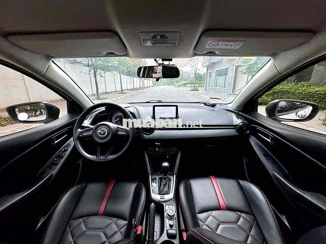 Mazda 2 2022 1.5 AT - 75000 km