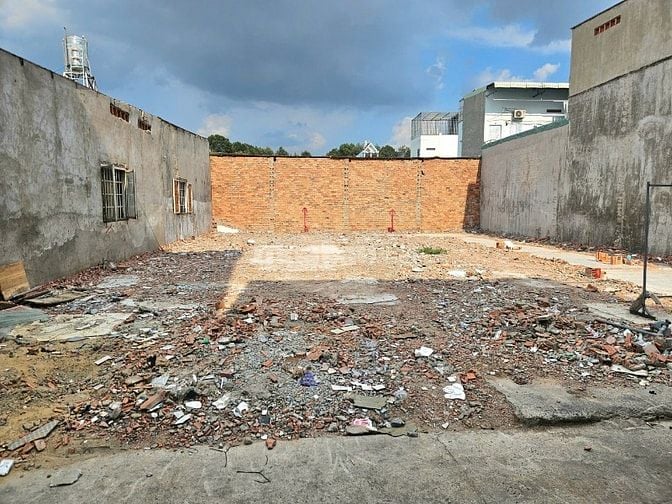 Bán 3 lô đất hẻm xe hơi - đường Trung Mỹ Tây 13 - Ngay gần chợ chó