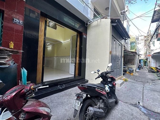HẺm 299tuy lý vương 3x12m. Trệt 2 lầu. P12Q8
