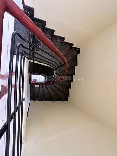 HẺm 299tuy lý vương 3x12m. Trệt 2 lầu. P12Q8