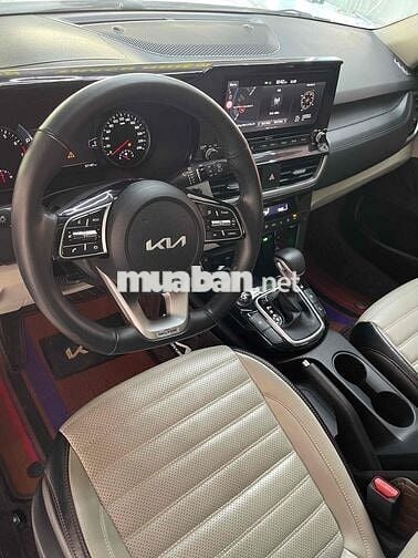 Kia Seltos 1.6 Premium phom mới 2022