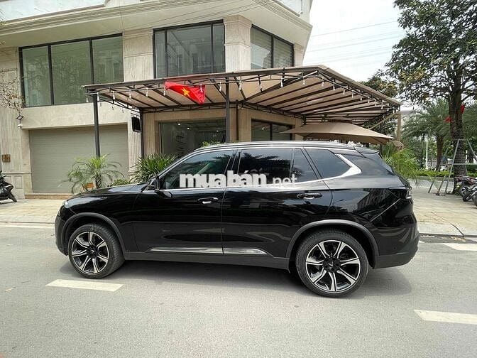 VinFast Lux SA 2.0 Premium nội thất kem 2020