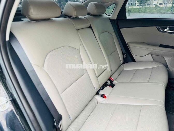 Kia Cerato 2020 1.6 AT Luxury  - 50000 km