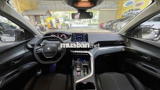 Peugeot 3008 2024 Allure - 12800 km