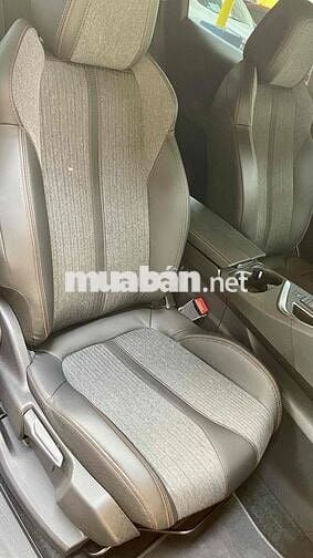 Peugeot 3008 2024 Allure - 12800 km