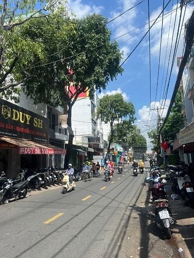 Chính chủ cần bán nhà Mặt Tiền Đường Thạch Lam phường Phú thạnh