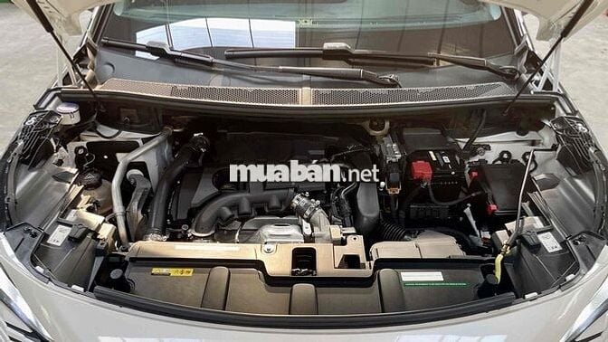 Peugeot 3008 2024 Allure - 12800 km