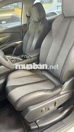 Peugeot 3008 2024 Allure - 12800 km