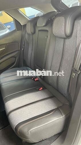 Peugeot 3008 2024 Allure - 12800 km