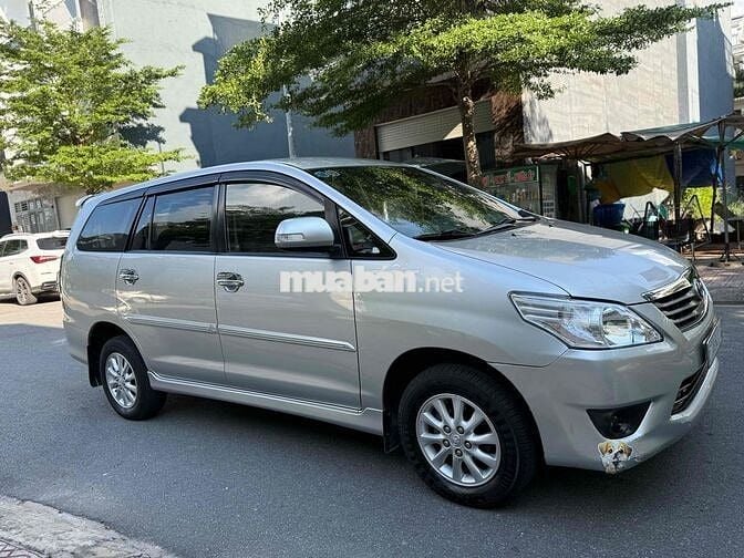 Toyota Innova 2012 mẫu mới tự động cực đẹp zin