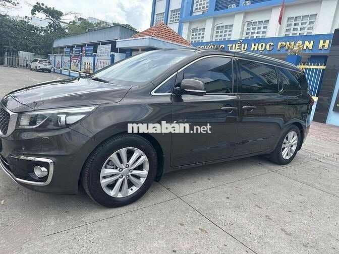 Kia Sedona 2015 3.3L GATH - 79000 km