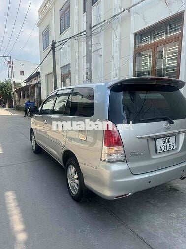 Toyota Innova 2010 G - 120 km