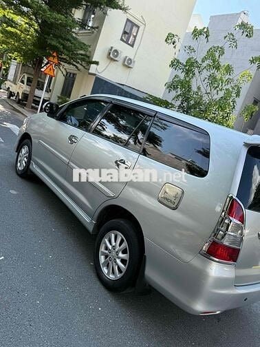 Toyota Innova 2012 mẫu mới tự động cực đẹp zin