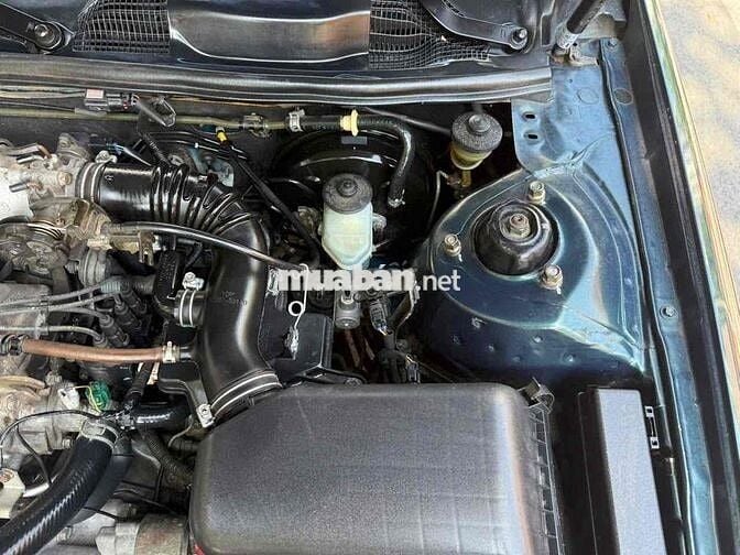 Toyota Camry GLi 2.2 số sàn đời cuối 2000