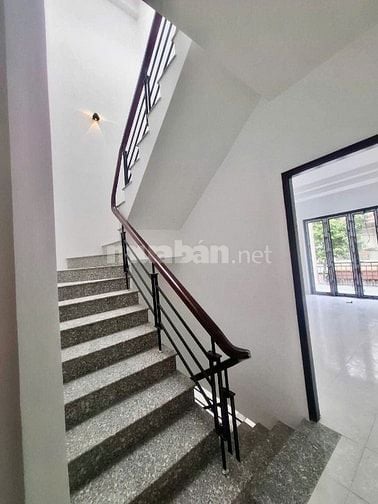 KHU SẦM UẤT NHỘN NHỊP, BÌNH TRỊ ĐÔNG B, BÌNH TÂN