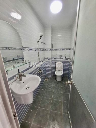 KHU SẦM UẤT NHỘN NHỊP, BÌNH TRỊ ĐÔNG B, BÌNH TÂN