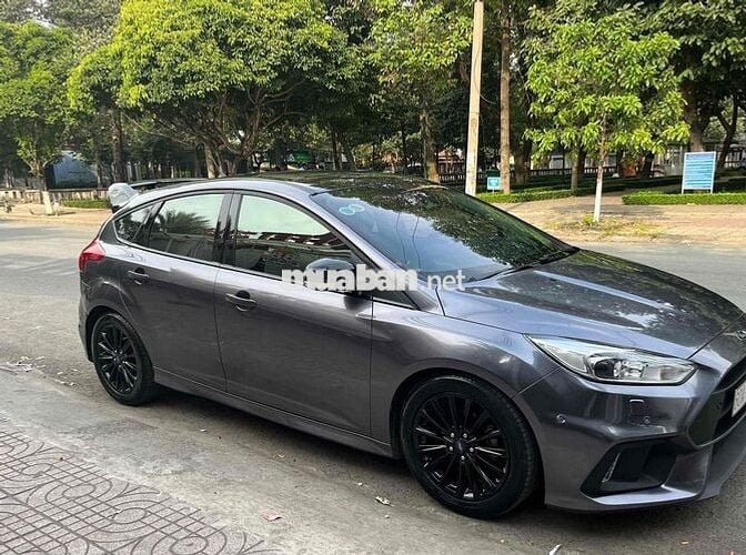 Ford Focus 2018 1.5L Ecoboost Sport - 95000 km