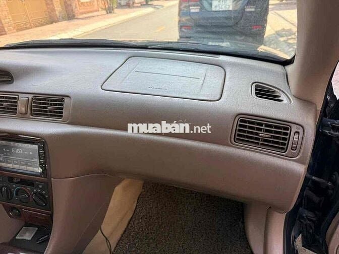 Toyota Camry GLi 2.2 số sàn đời cuối 2000