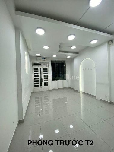 Cho thuê nhà MT Hoa Lan, P.2, PN. 4x16m Trệt 3L. Giá 45tr
