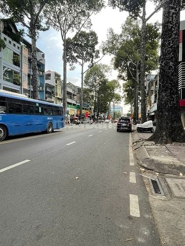 Mặt tiền Ngô Gia Tự, Q.10 - 271m2 (7 x 25; NH20m) - 7 Tầng - 230Tr/Th