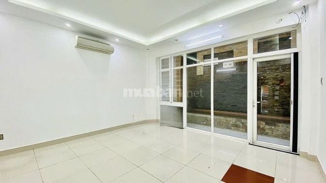 👉Cho thuê Tòa nhà 5x23m, trệt 3 lầu 6 phòng, sân thượng