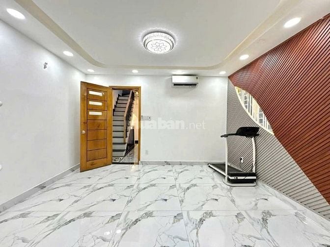 8.9 nhà mặt tiền Cầm Bá Thước Phú nhuận  5pn 