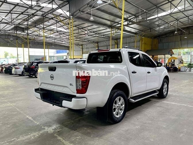 Nissan Navara 2022 EL 2.3 AT chạy 3,8 vạn km