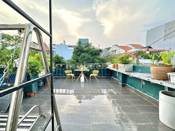 8.9 nhà mặt tiền Cầm Bá Thước Phú nhuận  5pn 