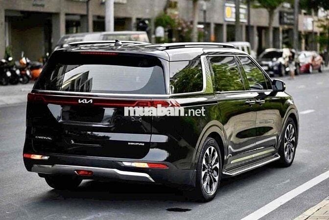 Kia Carnival 2022 Signature 2.2D thương lượng manh