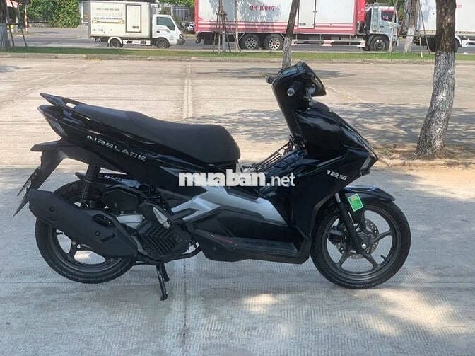 Honda ab 2024 đen bóng mới cứng có trả góp
