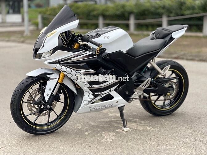 Bán xe r15v3