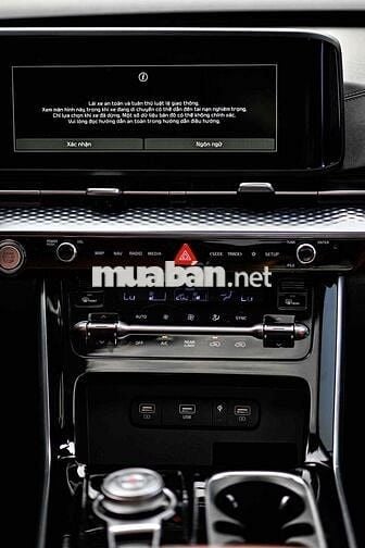 Kia Carnival 2022 Signature 2.2D thương lượng manh