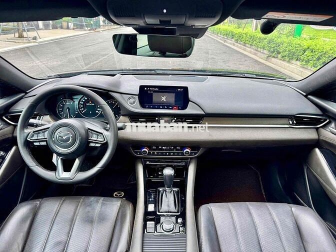 Mazda 6 2022 Signature Premium 2.5 AT - 43000 km