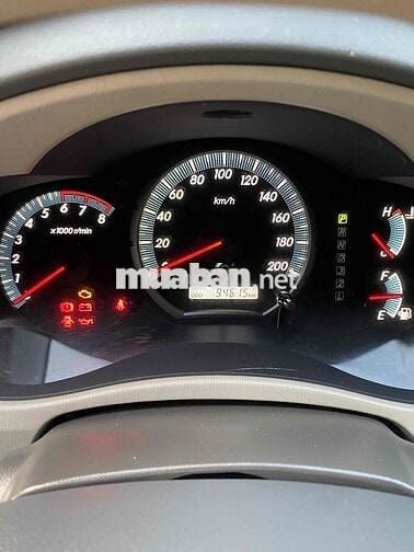 Toyota Innova 2015 G - 94615 km