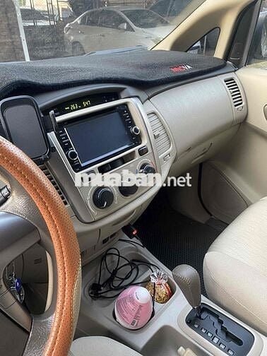 Toyota Innova 2015 G - 94615 km