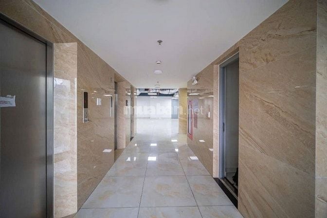 Bán tòa nhà mặt tiền Võ Văn Kiệt, , DT 335m2, 2 hầm 10 tầng 130 tỷ TL