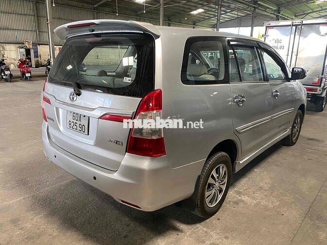 Toyota Innova 2016 2.0E - 180642 km