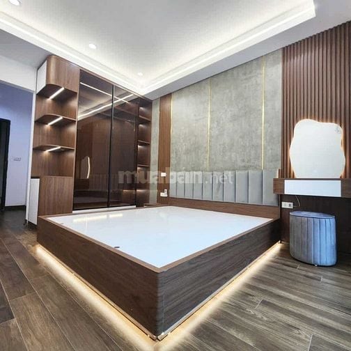 Bán nhà Huỳnh Cung Tam Hiệp Thanh Trì, LÔ GÓC THOÁNG, 40m² Nhỉnh 4 tỷ 