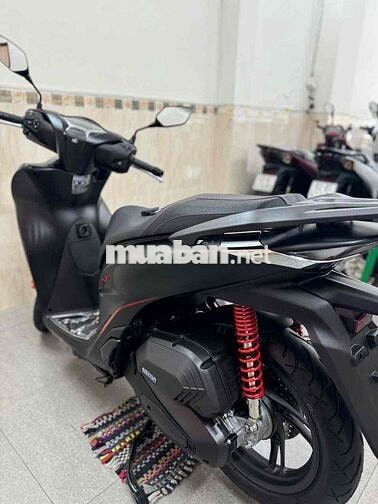 SH 160abs siêu lướt 100 km như mới