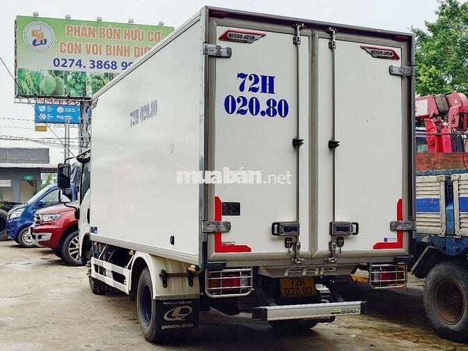 Isuzu QKR 2022 Thùng bảo ôn Quyền Auto - 69000 km