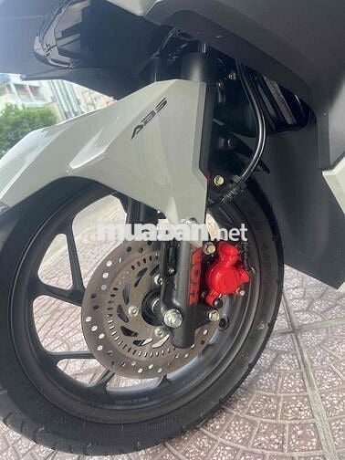 mới về VARIO(160)màu xi măng xe như thùng ac