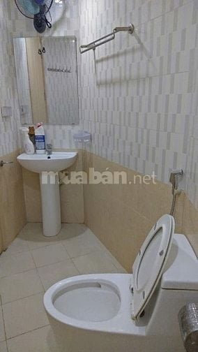 Cho thuê CH chung cư Tháp doanh nhân số 1 đường Thanh Bình Mộ Lao 