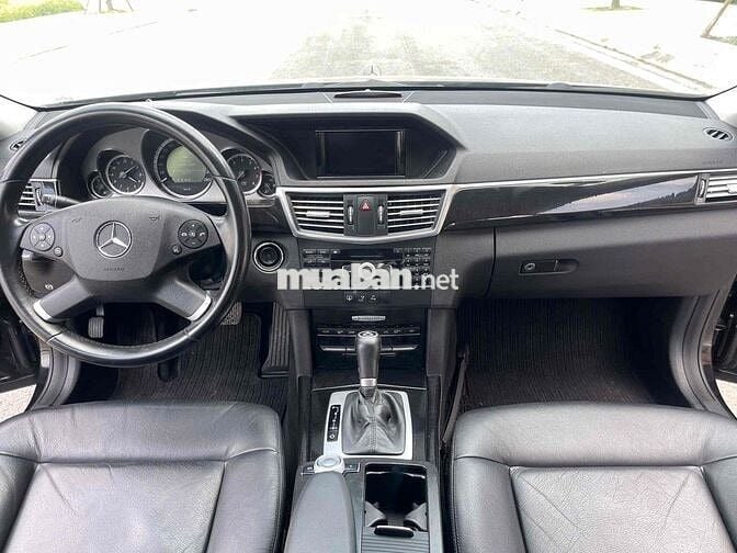 Mercedes Benz E Class 2010 E250 - 80000 km